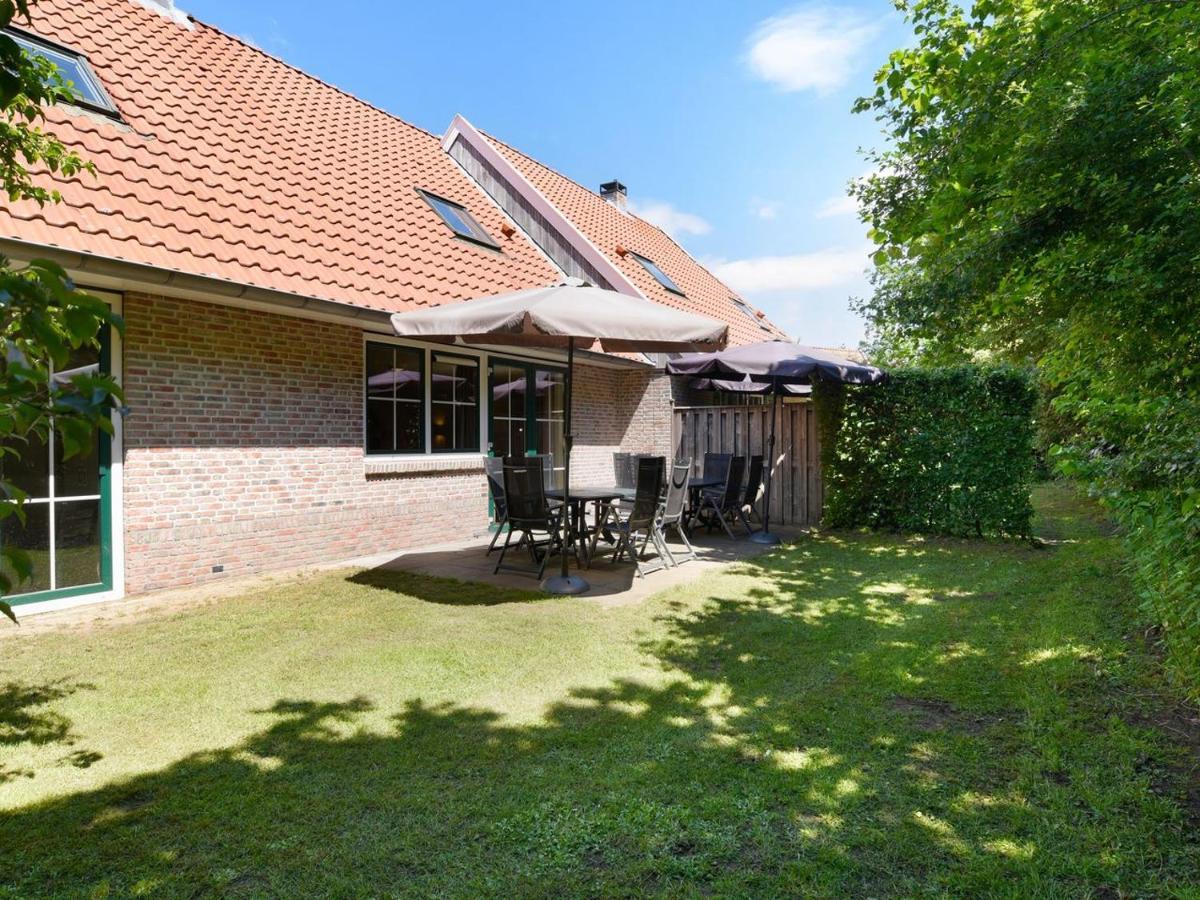 Hotel Landal Landgoed De Hellendoornse Berg Haarle Exterior foto