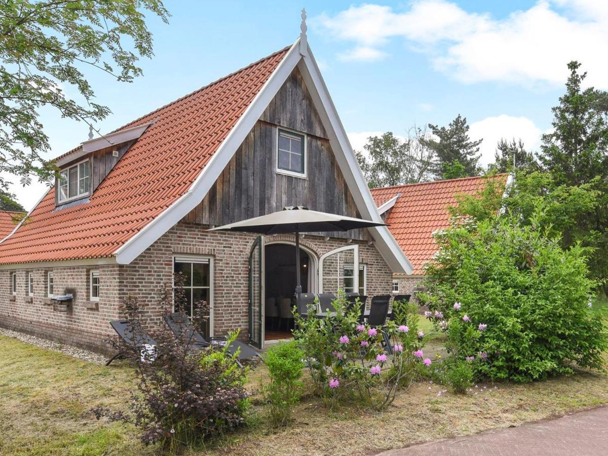Hotel Landal Landgoed De Hellendoornse Berg Haarle Exterior foto