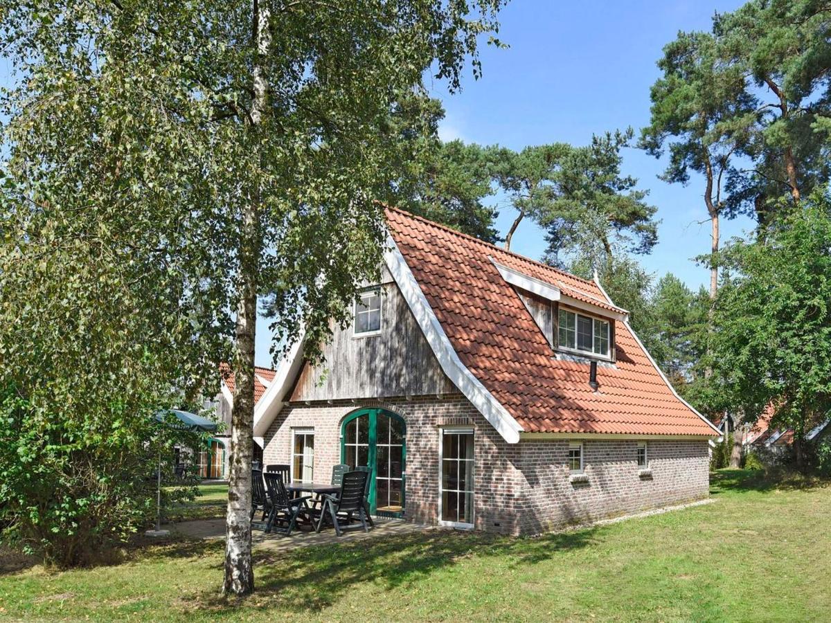 Hotel Landal Landgoed De Hellendoornse Berg Haarle Exterior foto